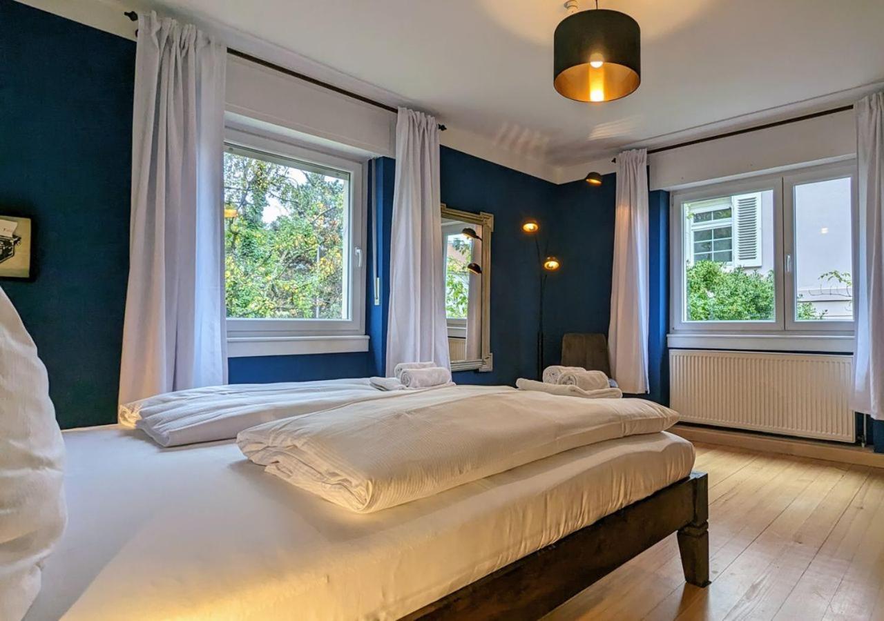 65Qm Altbaucharme Mit Zwei Balkonen Apartment คาร์ลสรูเฮอ ภายนอก รูปภาพ